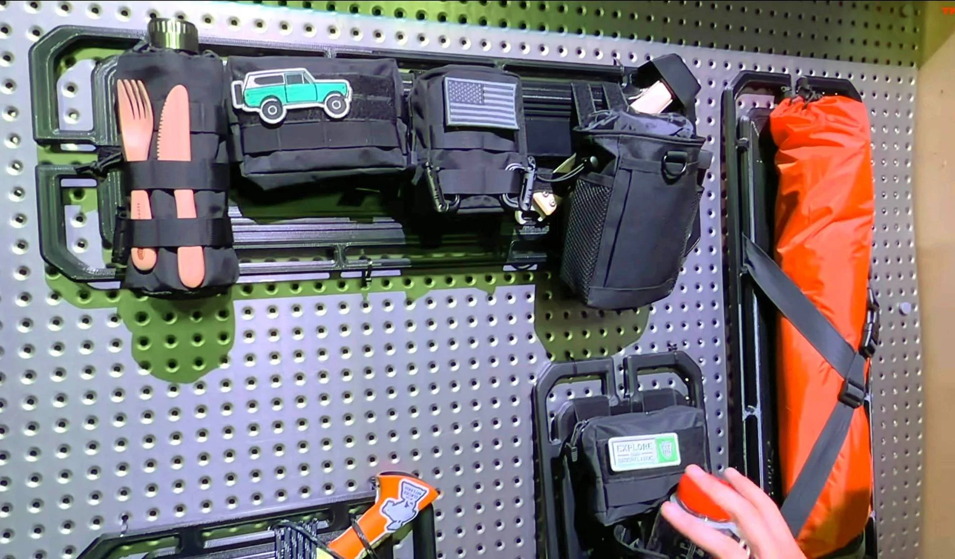 Scout molle panels, accessories, home wall charger station - photos 5.webp