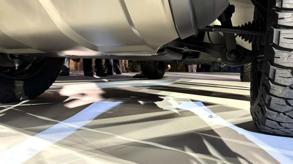 t-ev-terra-traveler-undercarriage-protection-3-jpg.webp