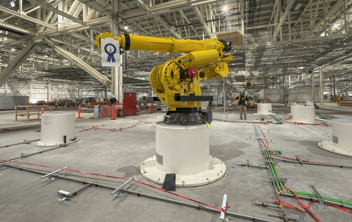 Production date updates: Traveler (September 2028), Terra (March 2030)